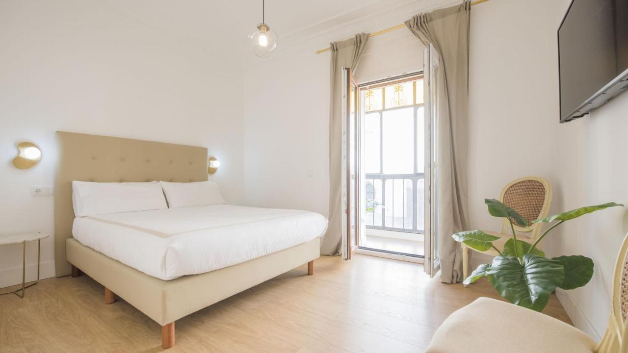 Apartamentos Boutique Puerta De Reyes Toledo Kültér fotó