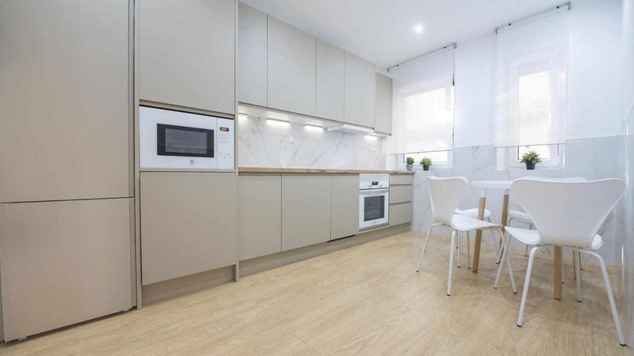 Apartamentos Boutique Puerta De Reyes Toledo Kültér fotó